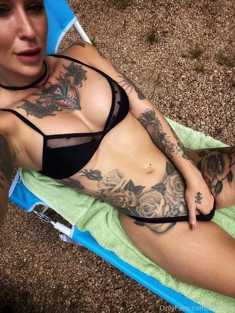 Kleio Valentien