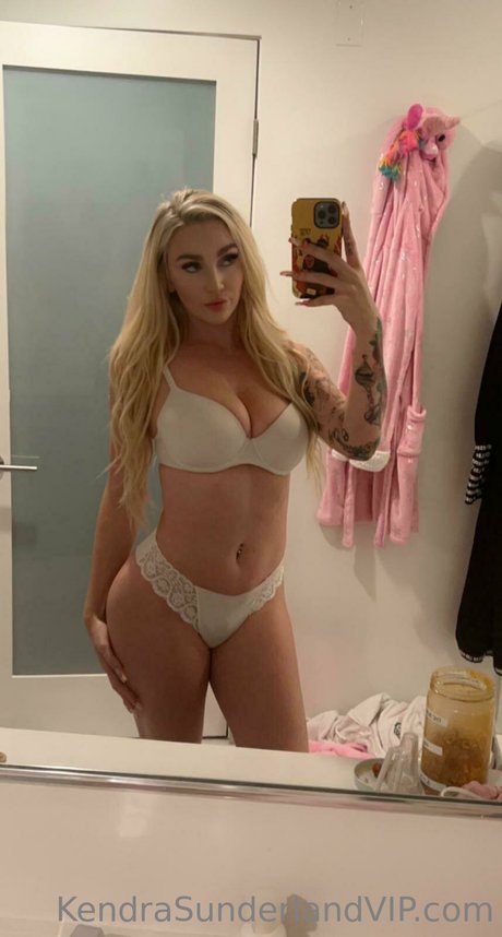 Kendra Sunderland