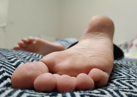 Alicefrenchfeet