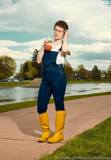 Dicksinthedishwasher