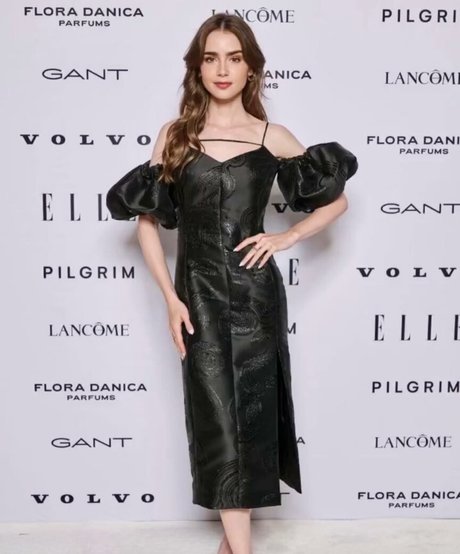 Lily Collins