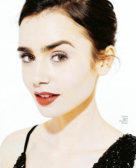 Lily Collins