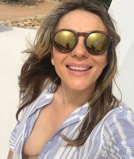 Elizabeth Hurley