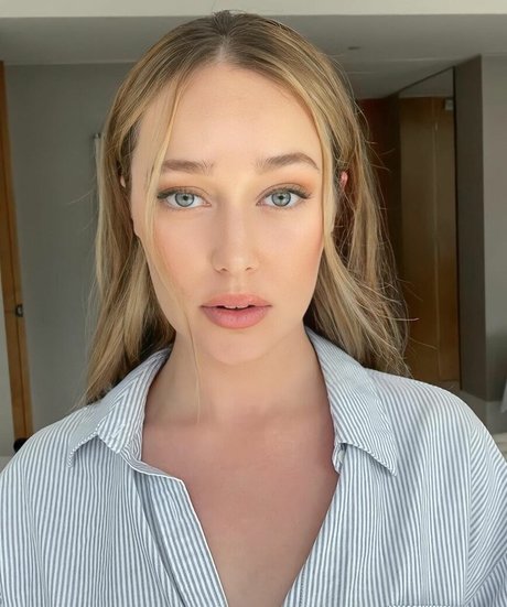 Alycia Debnam Carey