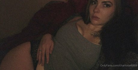 Charlotte6869