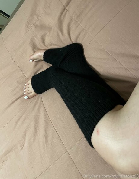 Mylittletoes93