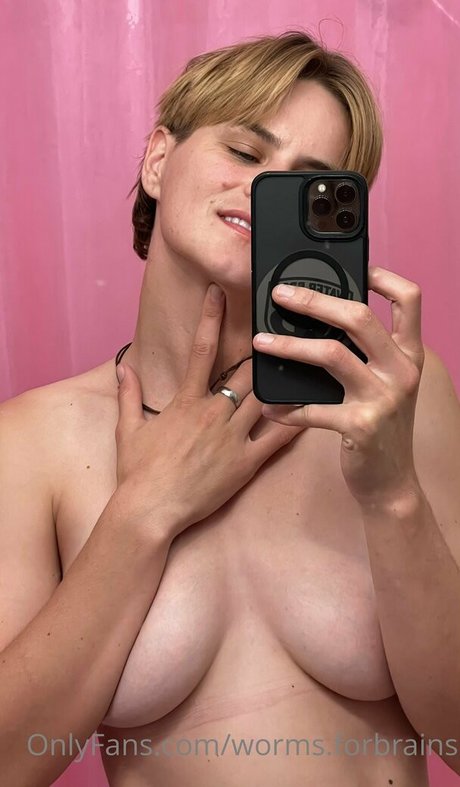 Wormsforbrains