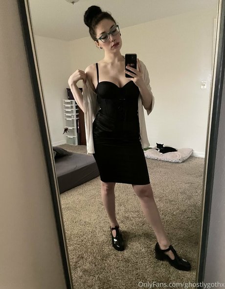 Ghostlygothx