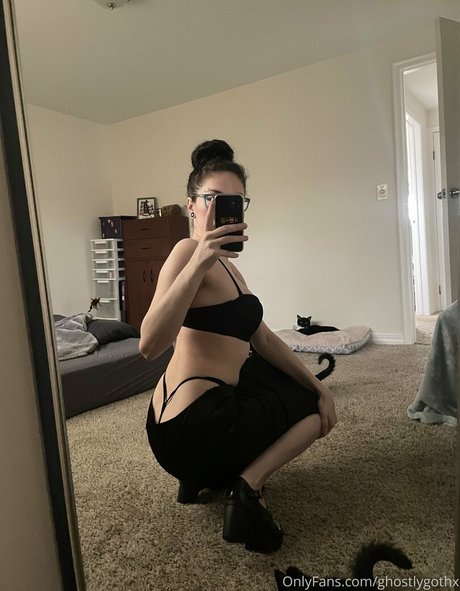 Ghostlygothx