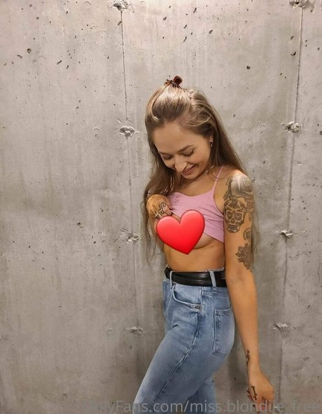 Missblondiiefree