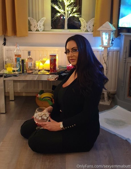 Sexyemmabutt