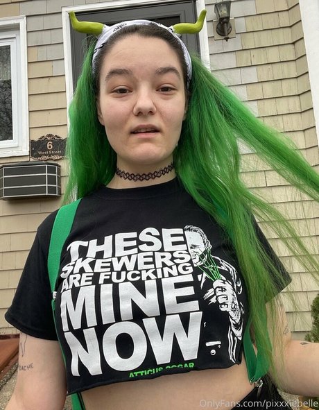 Pixxxiebelle