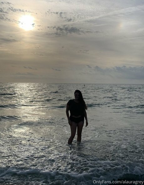 Alaura Grey