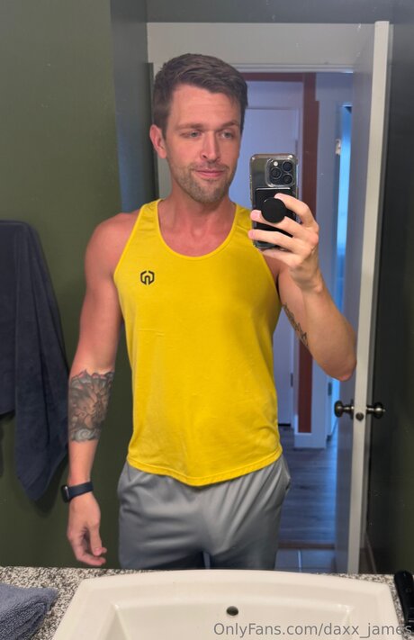Daxx James