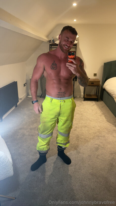 Johnnybravofree