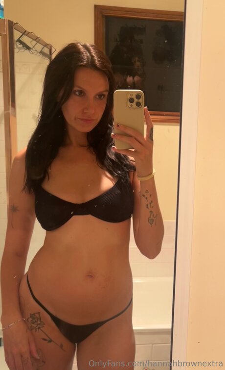 Hannahbrownextra