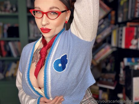 Yourscarletharlotxxx