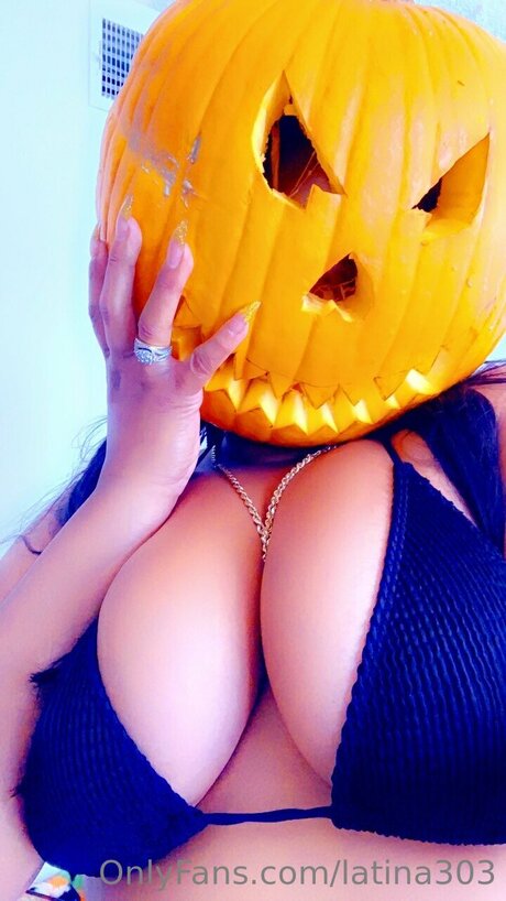 Latina303