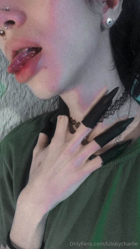Lulobycharlie