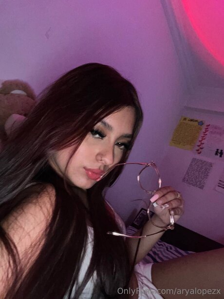 Aryalopezx