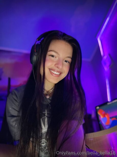 Bella Bella18