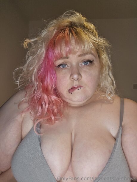 Jadeeatsrainbows