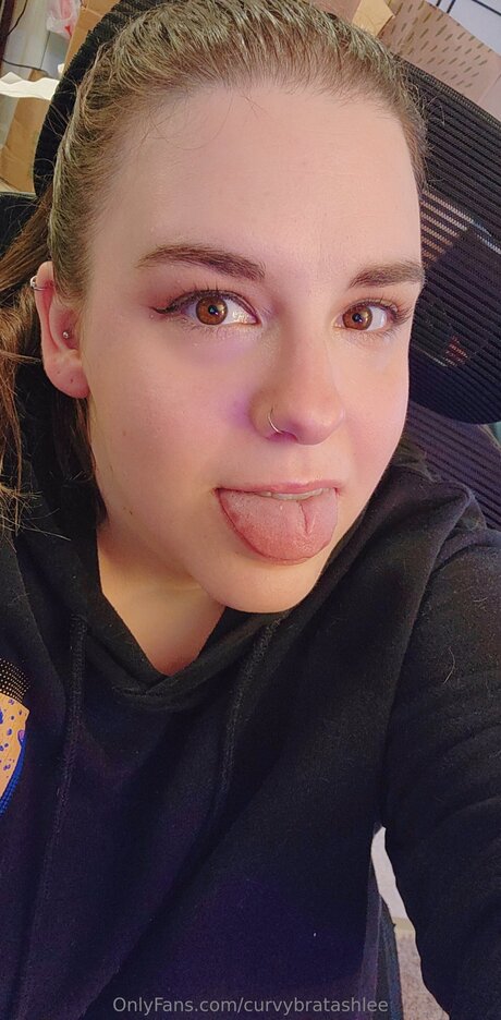 Curvybratashlee
