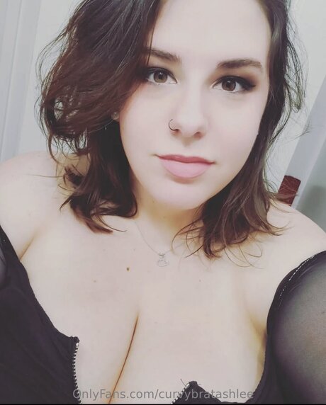 Curvybratashlee