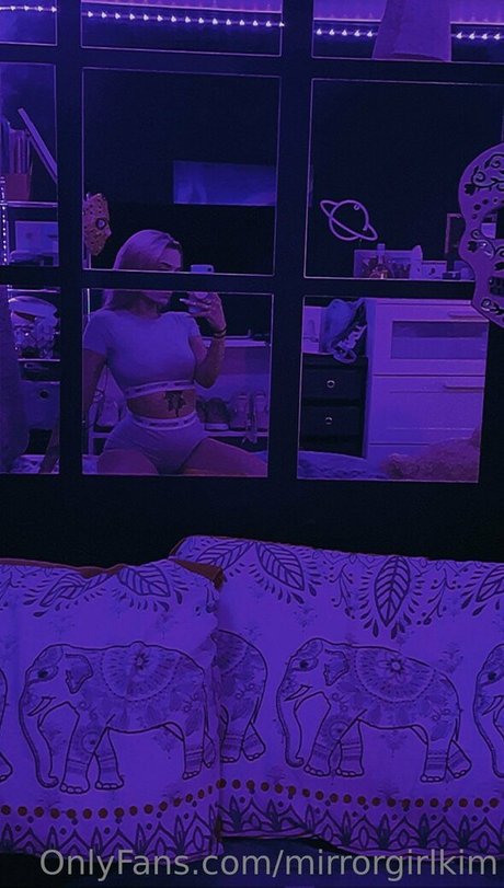 Mirrorgirlkim