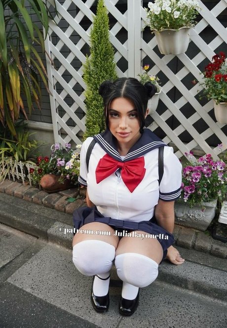 Julia Bayonetta