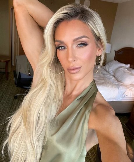 Charlotte Flair