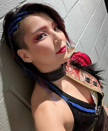 Hikaru Shida