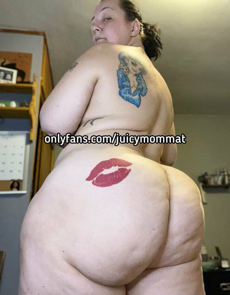 Juicymommat