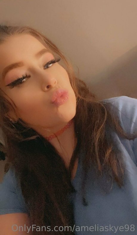 Ameliaskye98