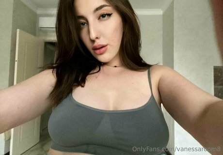 Vanessaroom8