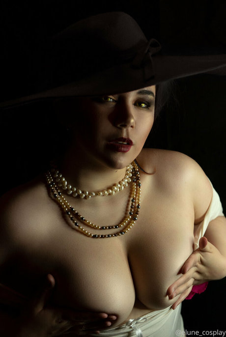 Elune Cosplay