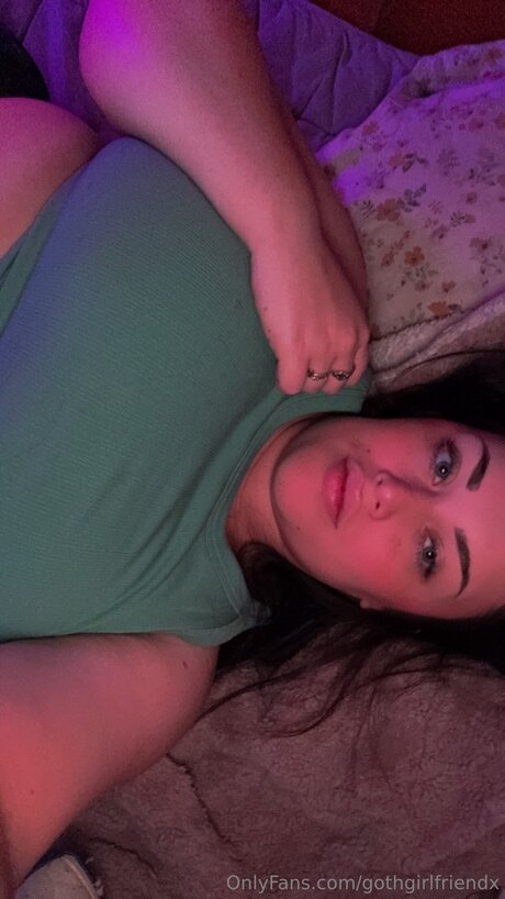 Gothgirlfriendx