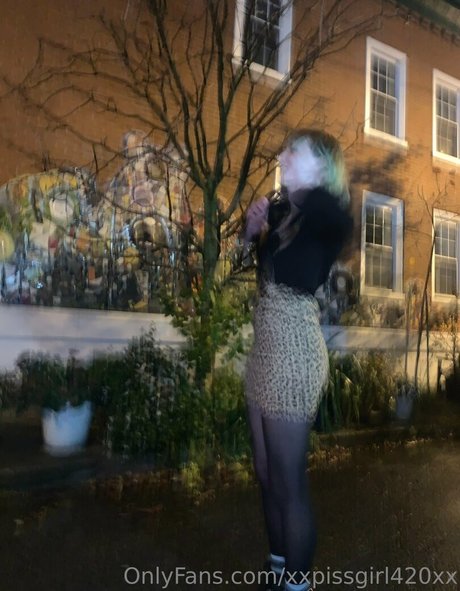 Xxpissgirl420xx