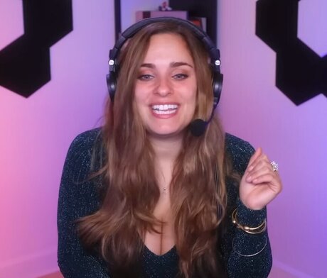 Kristen Stephensonpino