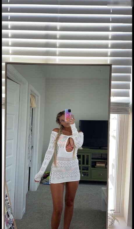 Madeline Hope  Hadelinemope