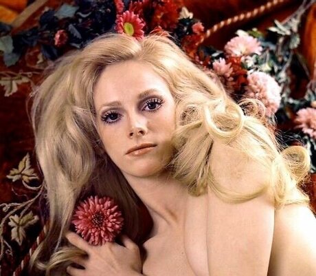 Sondra Locke