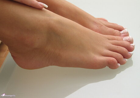 Footlovegirls