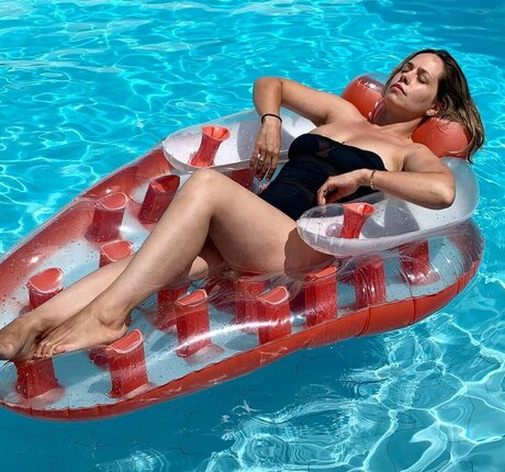 Celebrity Guilty Pleasures  Underrated Women