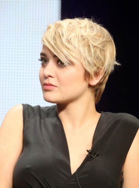 Celebrity Guilty Pleasures  Underrated Women