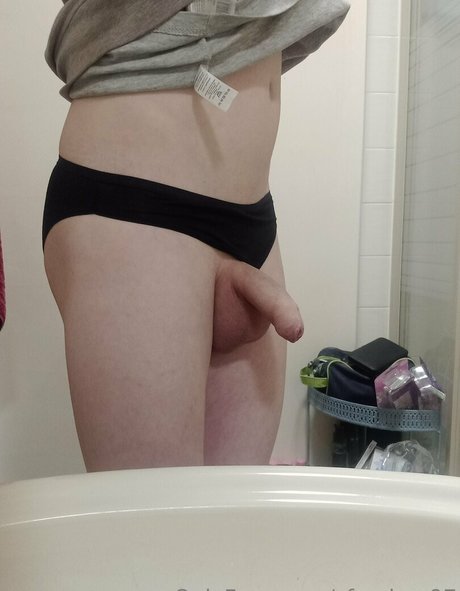 Sfemboy97