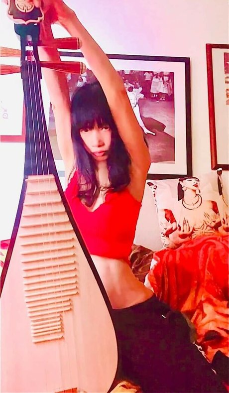 Bai Ling