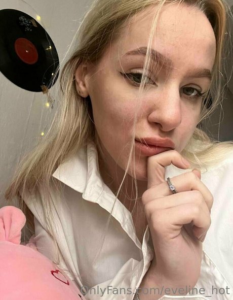 Evelinehot