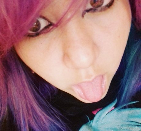 Violetwitchy