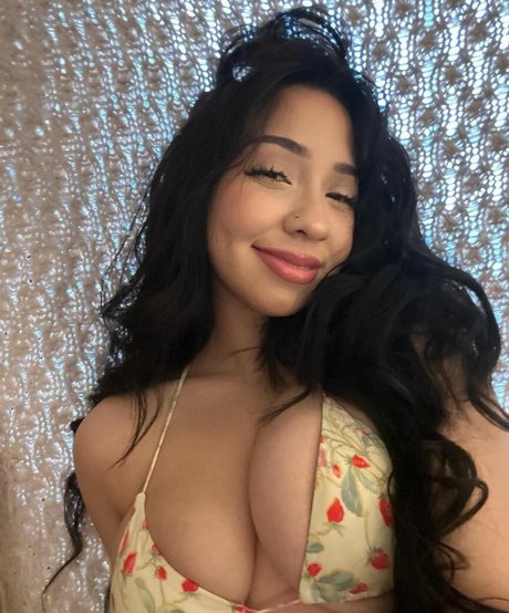 Amateur Latina Lazlye