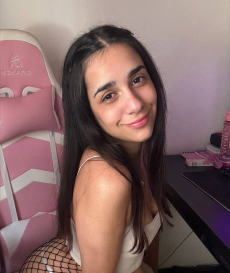 Emily 1 Queen Of Sexting